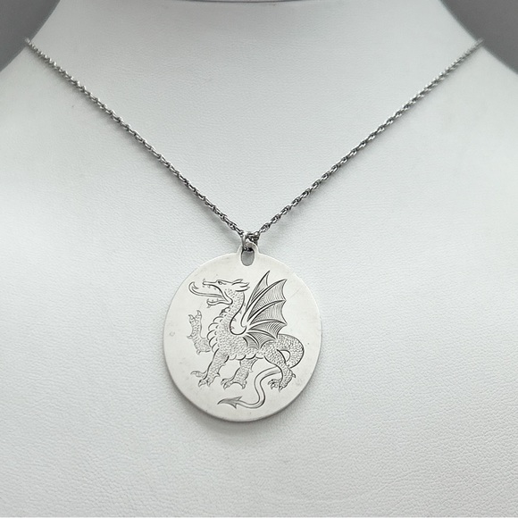 Statement Engraved Dragon Signed Sterling Silver Necklace - Picture 3 of 10
